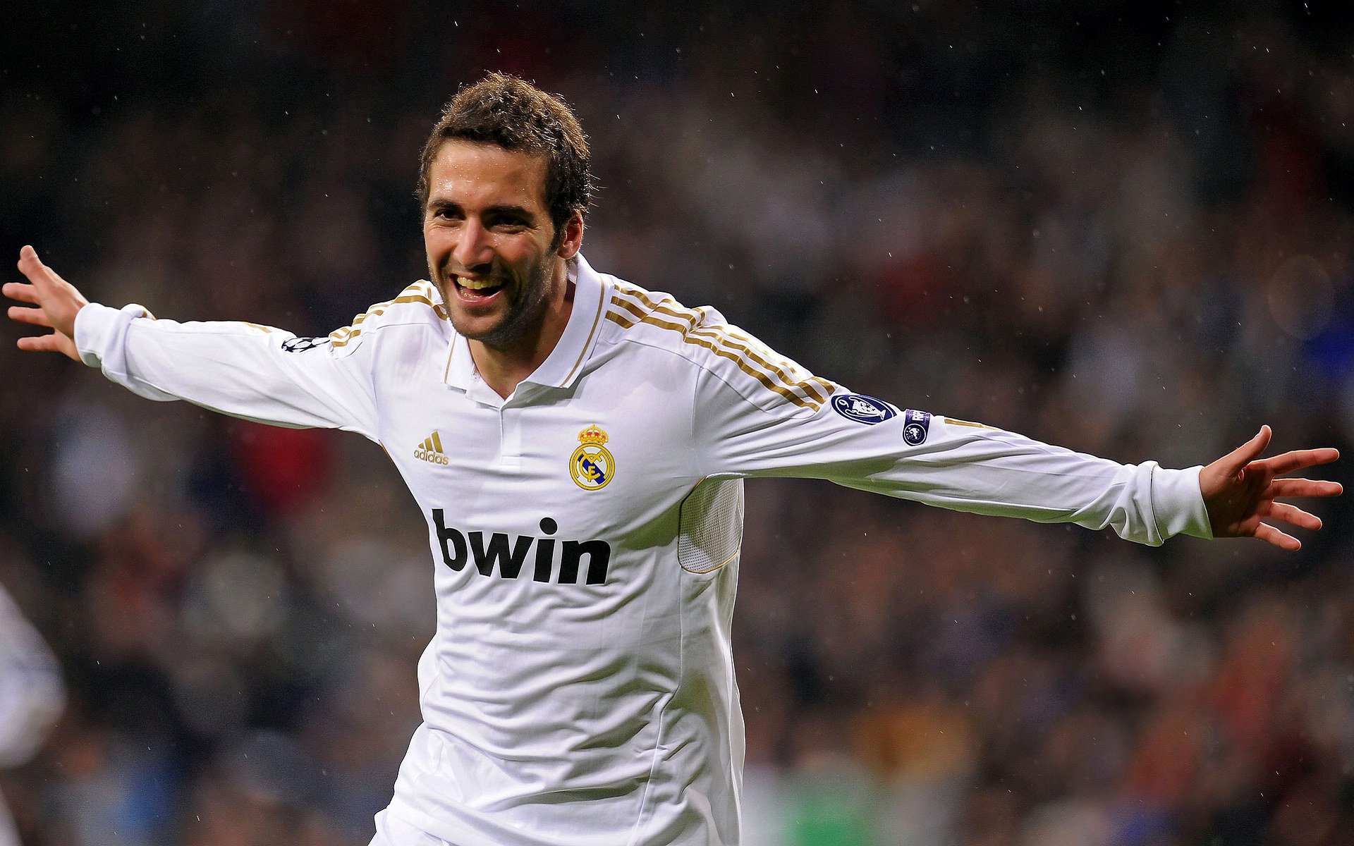 加克波完美发挥点亮赛场，埃及一波流终结几内亚悬念